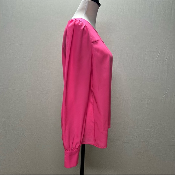 Elegant Pink Women's Top - Picture 2 of 12